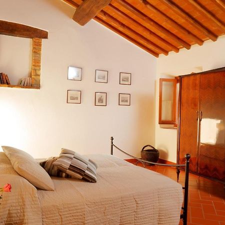 Podere I Sorbi San Donato in Fronzano Luaran gambar