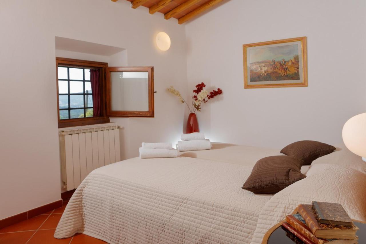 Podere I Sorbi San Donato in Fronzano Luaran gambar
