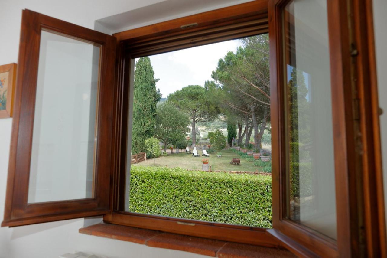Podere I Sorbi San Donato in Fronzano Luaran gambar